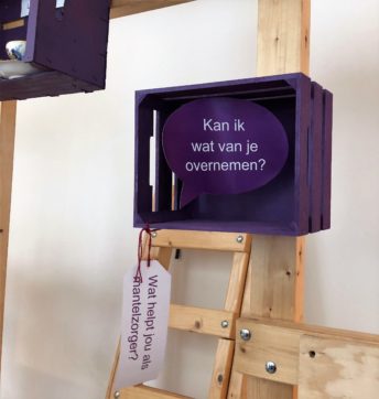 Gemeentesecretaris Annette van Hussel - Mantelzorgmuur